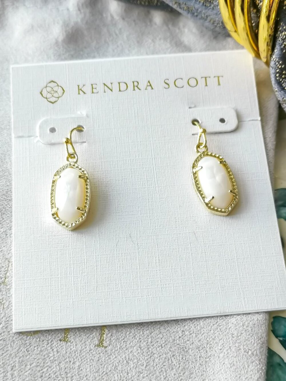 Kendra Scott Lee Gold Ivory Pearl Earrings NEW